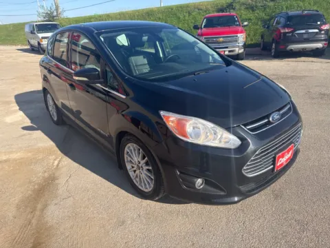 More photos of 2016 Ford C-Max Hybrid SEL at Cassill Motors, IA