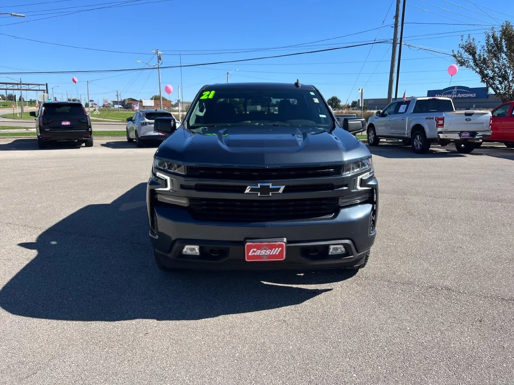 Chevrolet Silverado photo 9