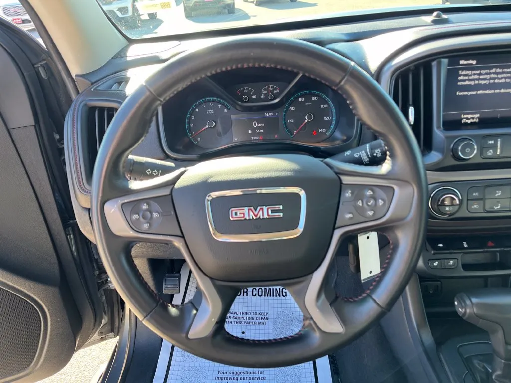 GMC Canyon photo 18