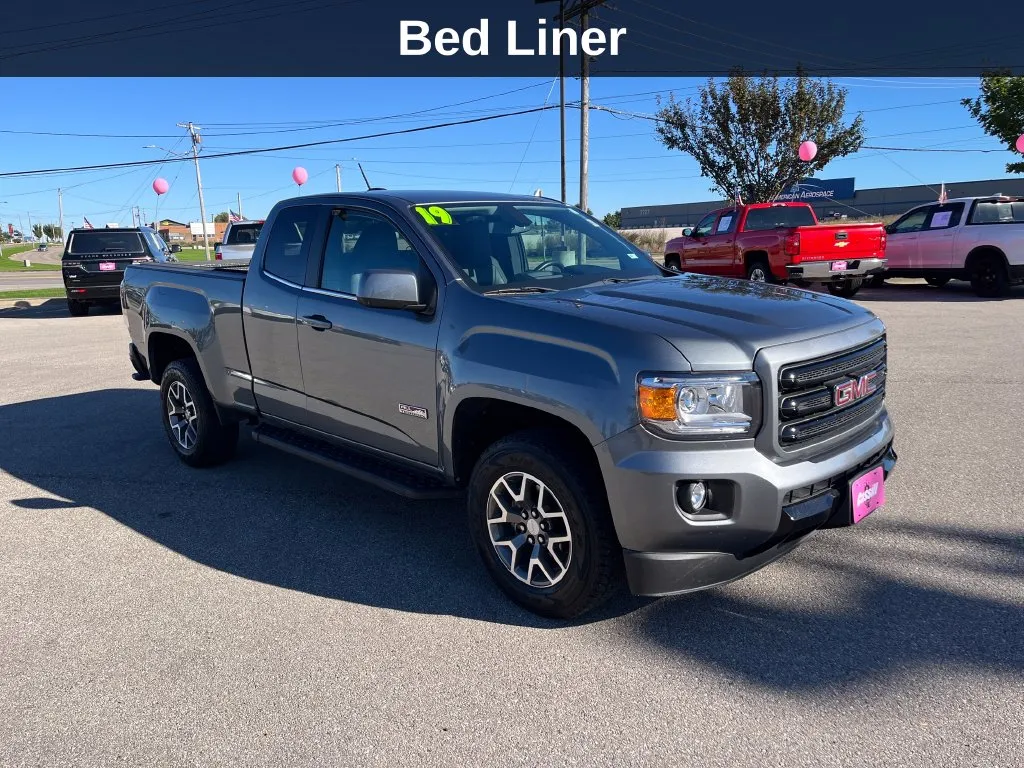GMC Canyon photo 9
