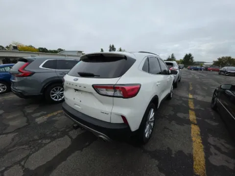 More photos of 2022 Ford Escape Titanium at Cassill Motors, IA