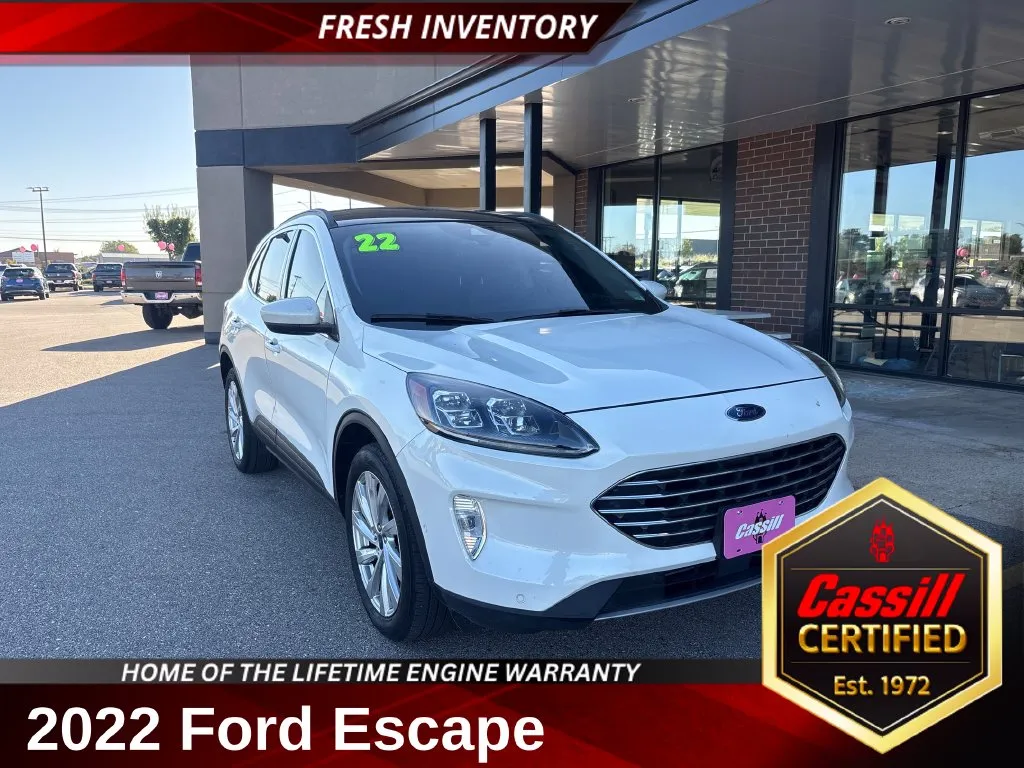 2022 Ford Escape Titanium for sale in Cedar Rapids, IA