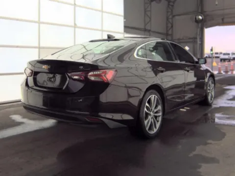 More photos of 2021 Chevrolet Malibu LT at Cassill Motors, IA