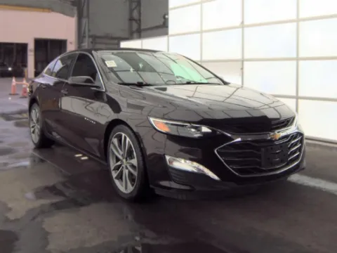 More photos of 2021 Chevrolet Malibu LT at Cassill Motors, IA