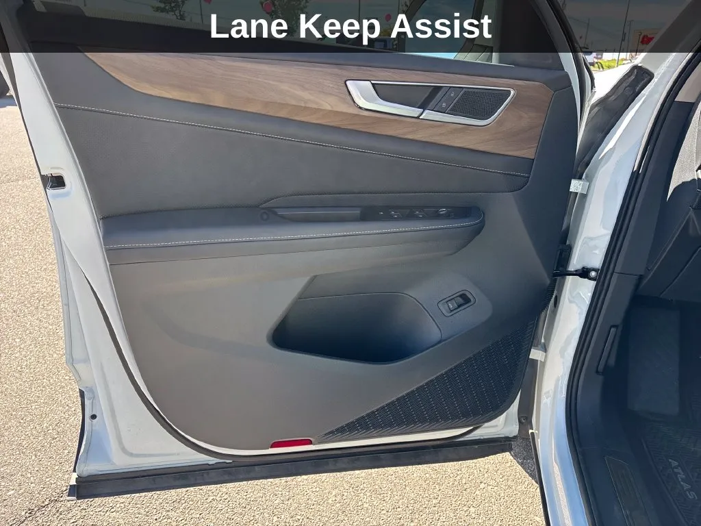 Volkswagen Atlas photo 13