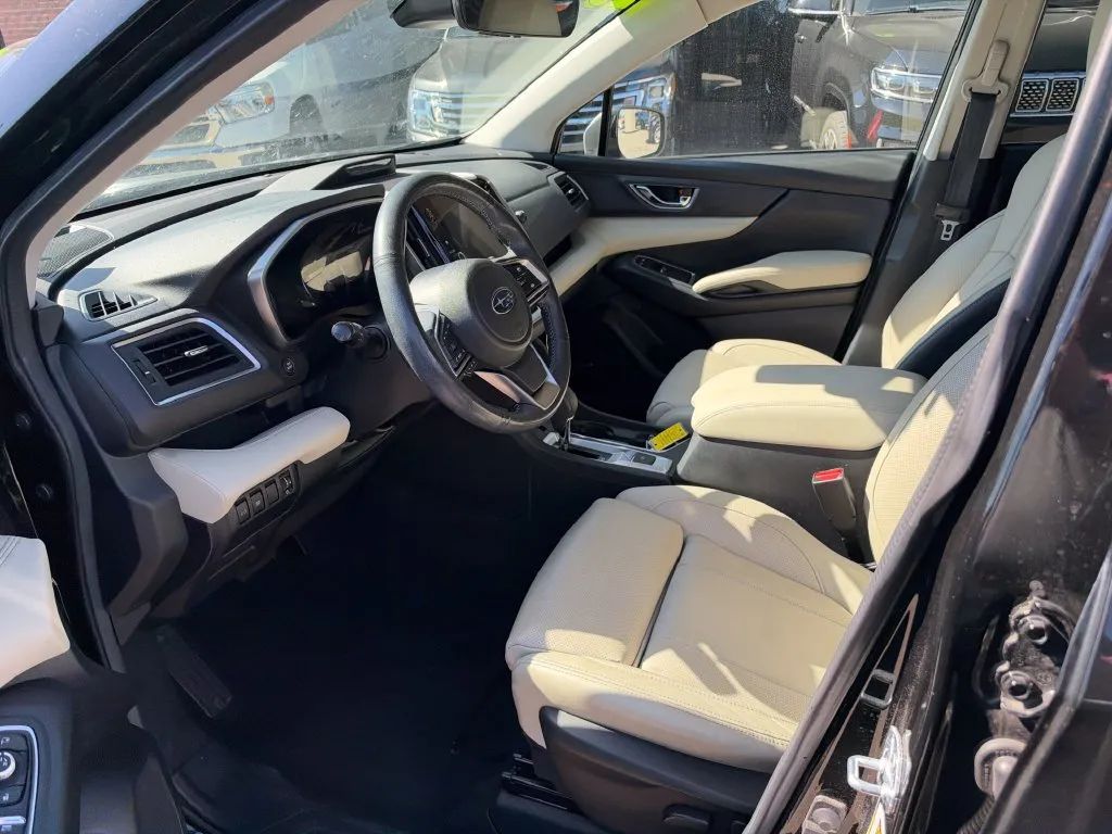 Subaru Ascent photo 6