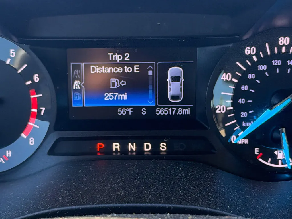 Ford Fusion photo 8