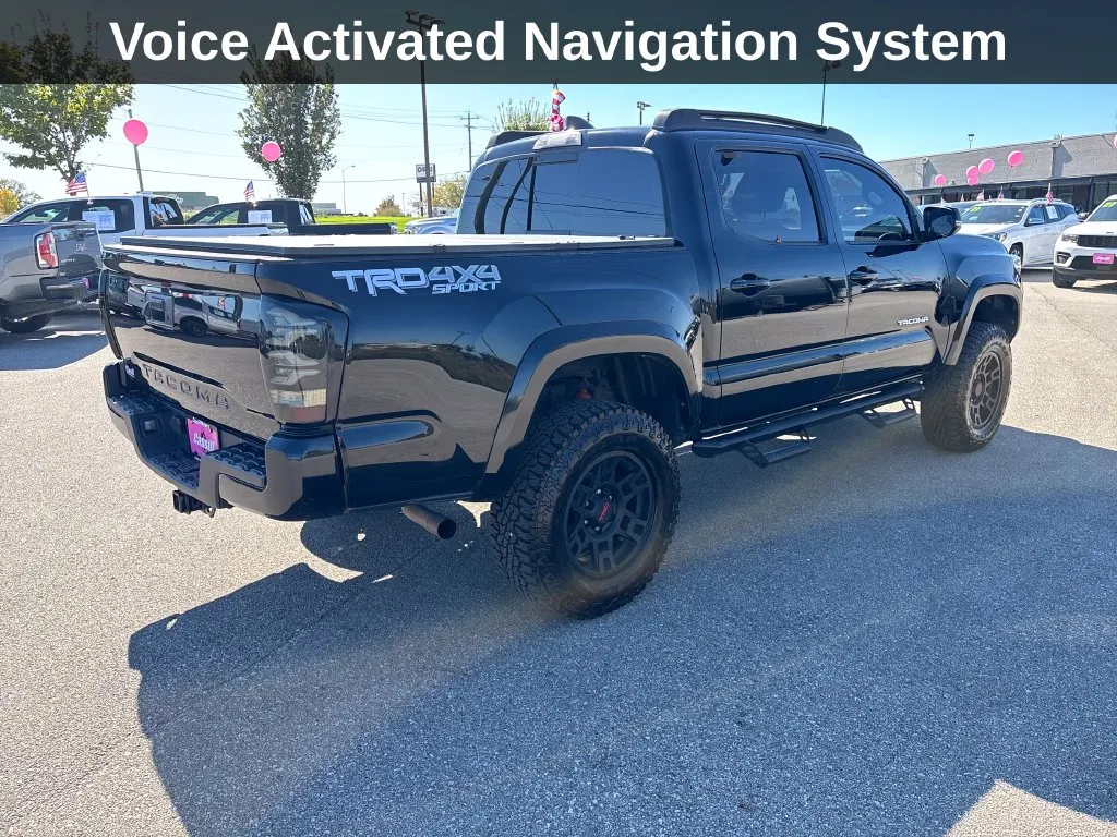 Toyota Tacoma photo 6