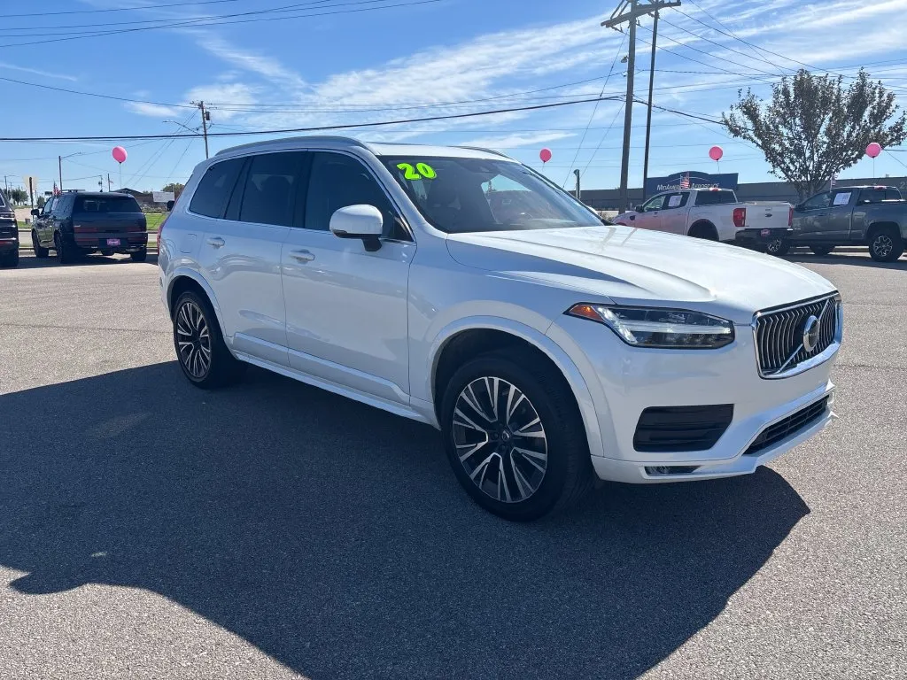 Volvo XC90 photo 9
