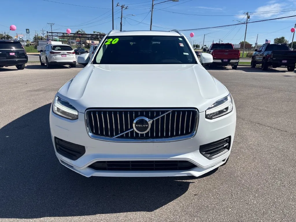 Volvo XC90 photo 10