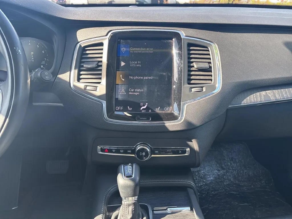 Volvo XC90 photo 24