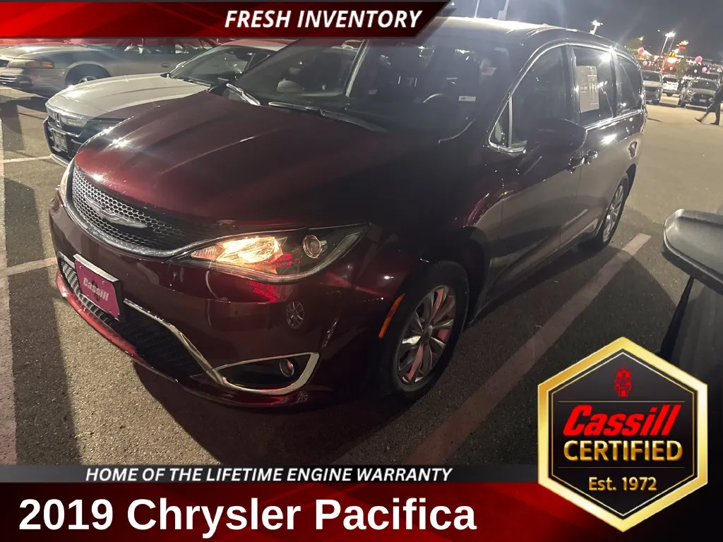 Red 2019 Chrysler Pacifica Touring Plus for sale in Cedar Rapids, IA