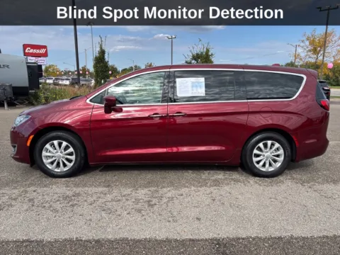 Photos of 2019 Chrysler Pacifica Touring Plus for sale in Cedar Rapids, IA at Cassill Motors