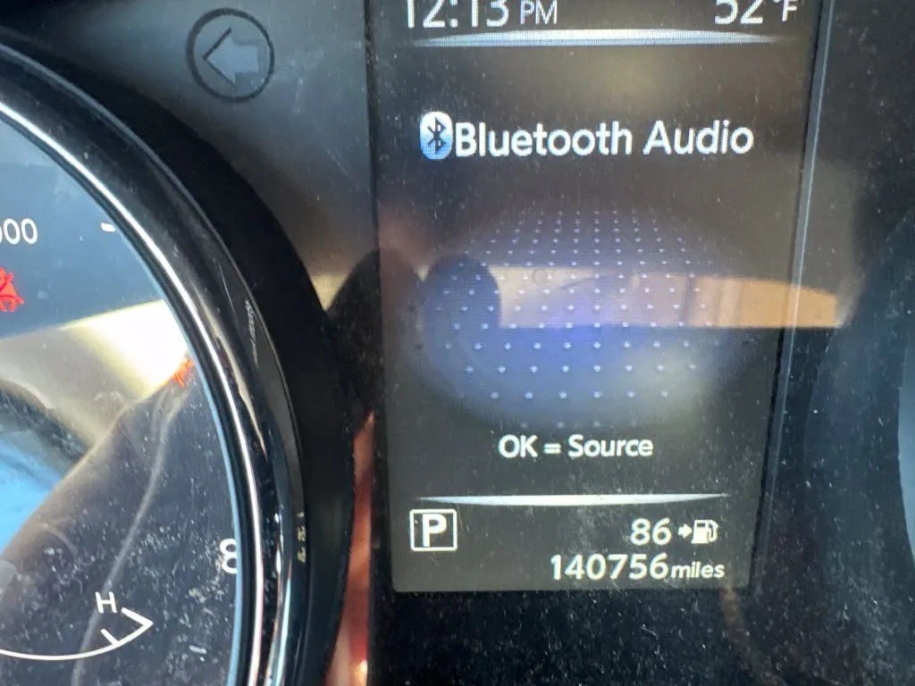 Nissan Rogue photo 4