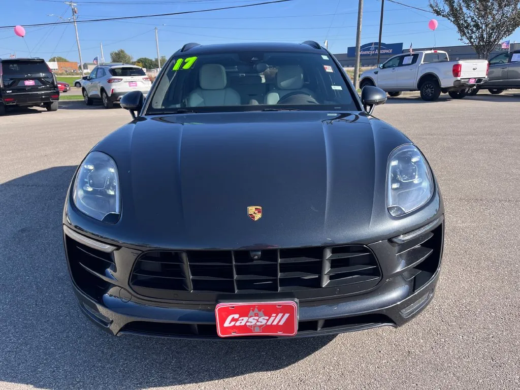 Porsche Macan photo 10