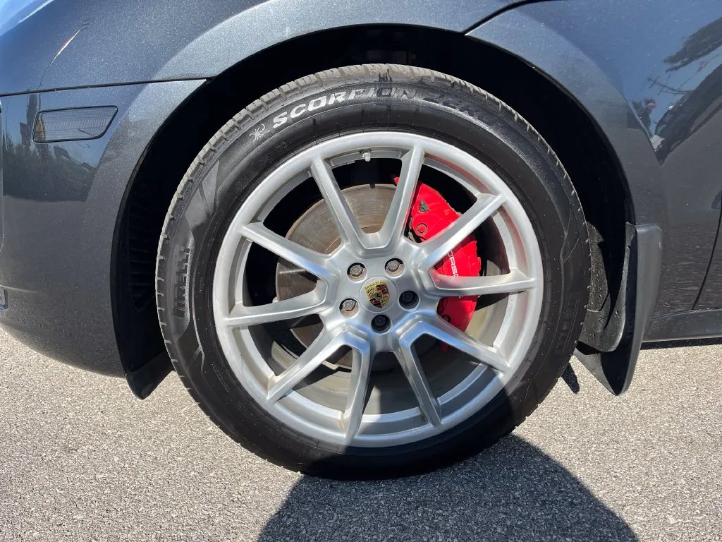 Porsche Macan photo 30