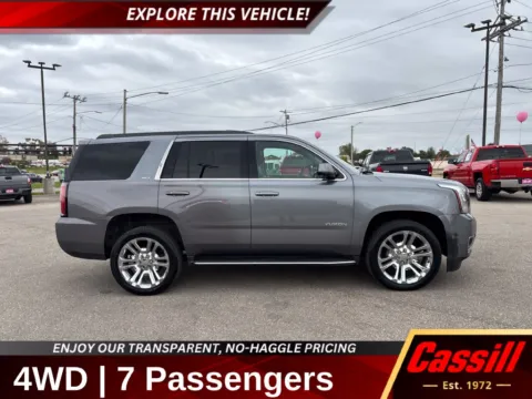 Blue 2019 GMC Yukon SLT for sale in Cedar Rapids, IA