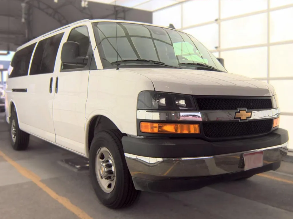 Chevrolet Express photo 6