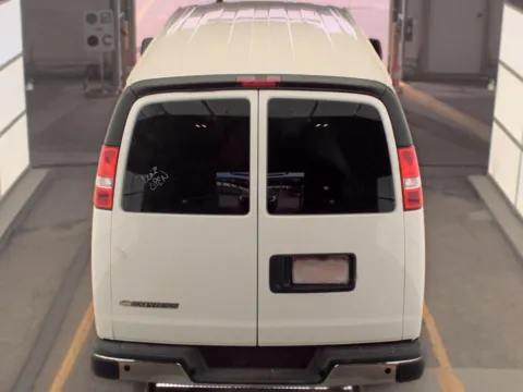 More photos of 2025 Chevrolet Express 3500 LT at Cassill Motors, IA