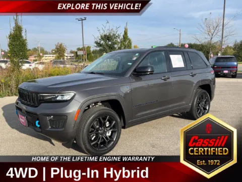 Gray 2023 Jeep Grand Cherokee 4xe for sale in Cedar Rapids, IA