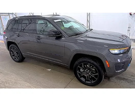 Jeep Grand Cherokee photo 6