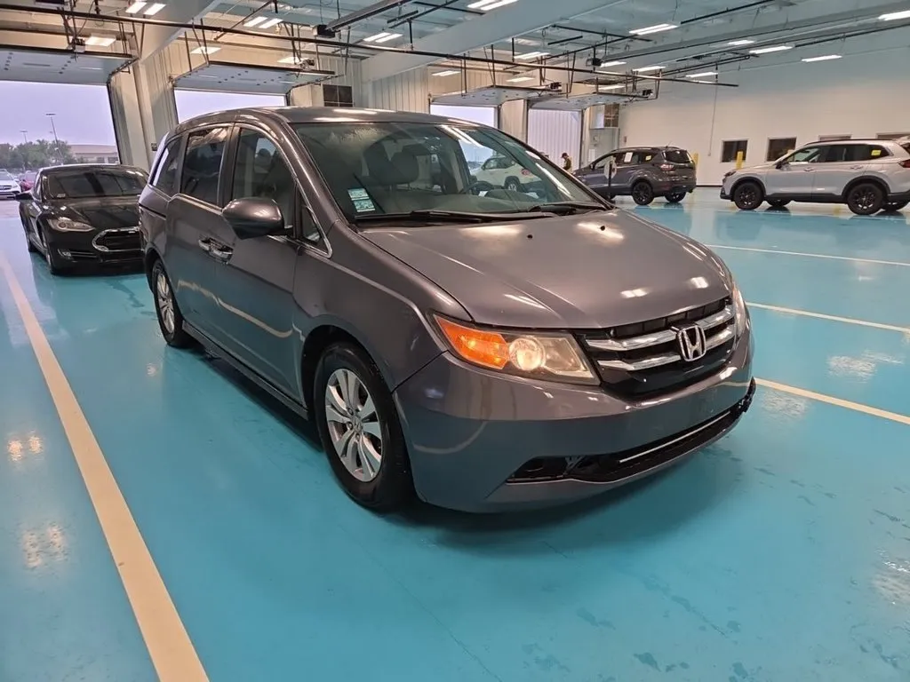 Honda Odyssey photo 7
