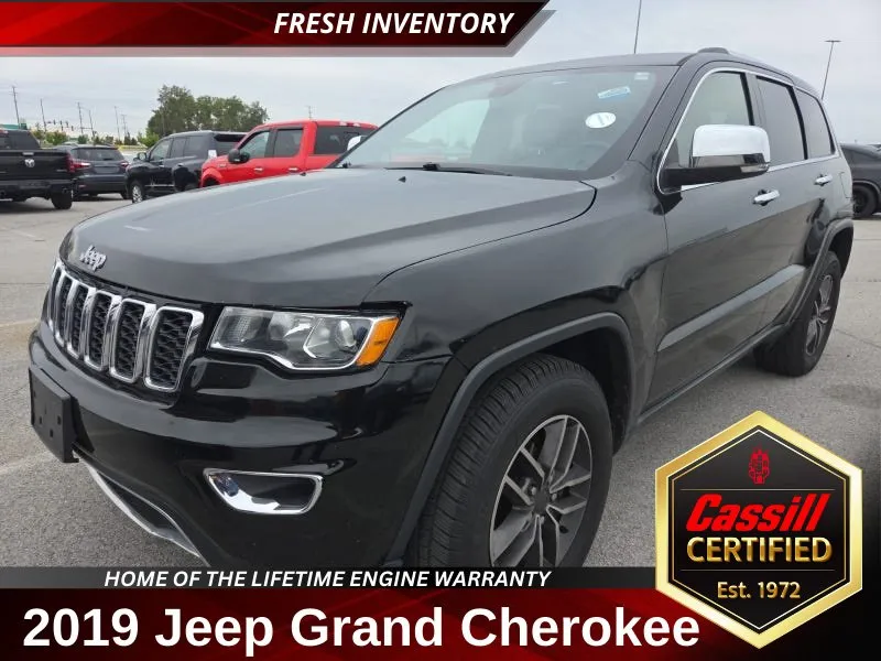 Black 2019 Jeep Grand Cherokee Limited for sale in Cedar Rapids, IA