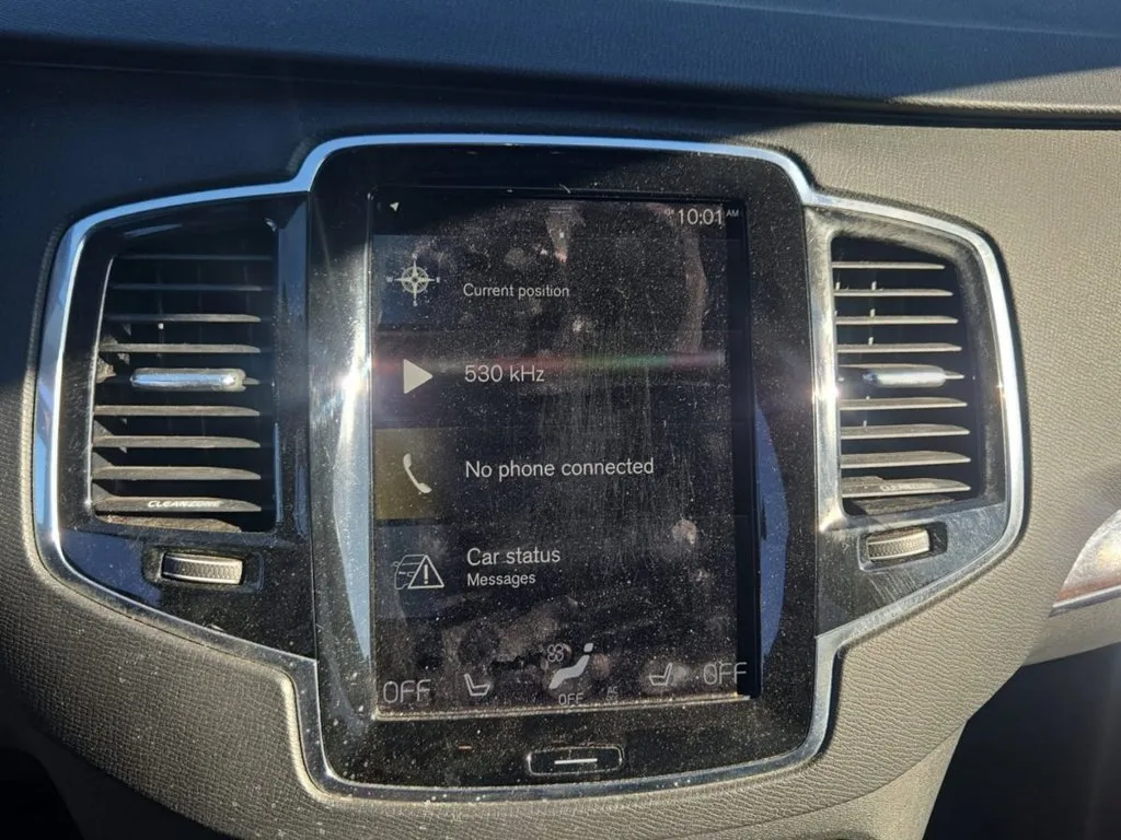 Volvo XC90 photo 11