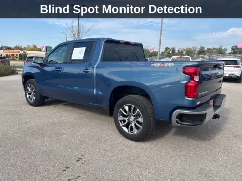 Another view of 2024 Chevrolet Silverado 1500 LT for sale in Cedar Rapids, IA at Cassill Motors