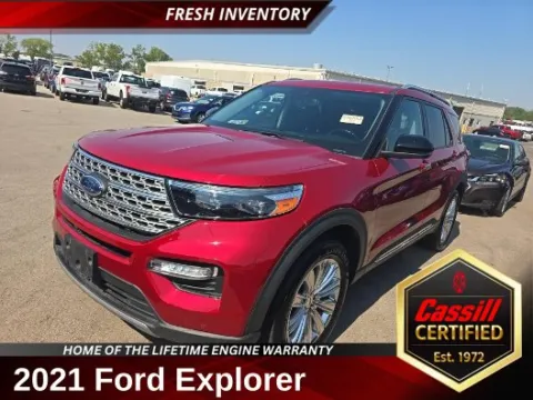 Red 2021 Ford Explorer Limited for sale in Cedar Rapids, IA