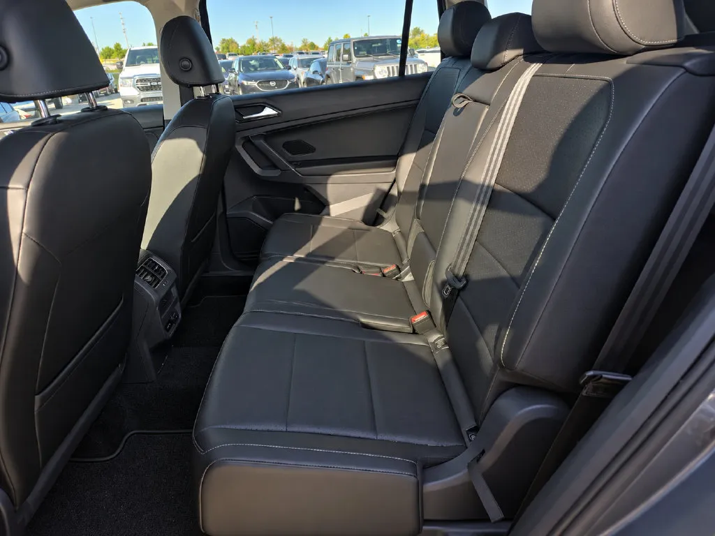 Volkswagen Tiguan photo 7