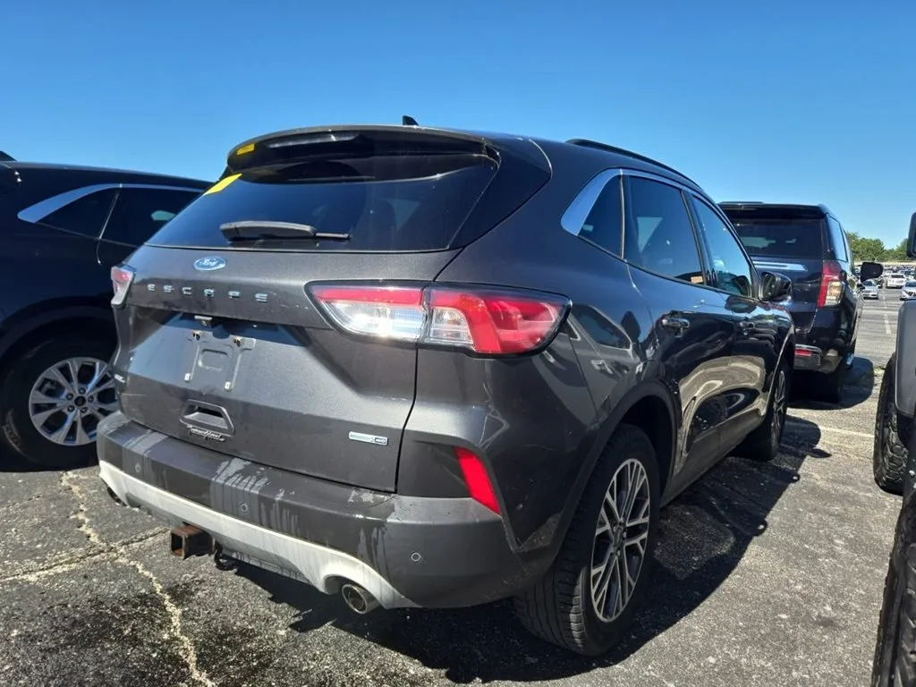 Ford Escape photo 5