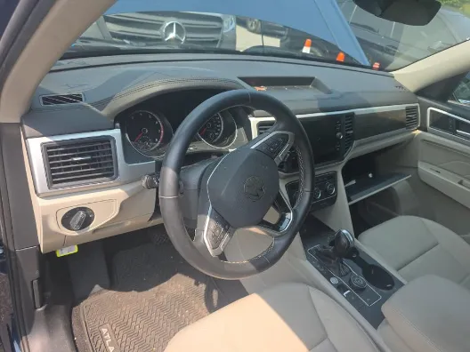 Volkswagen Atlas photo 9