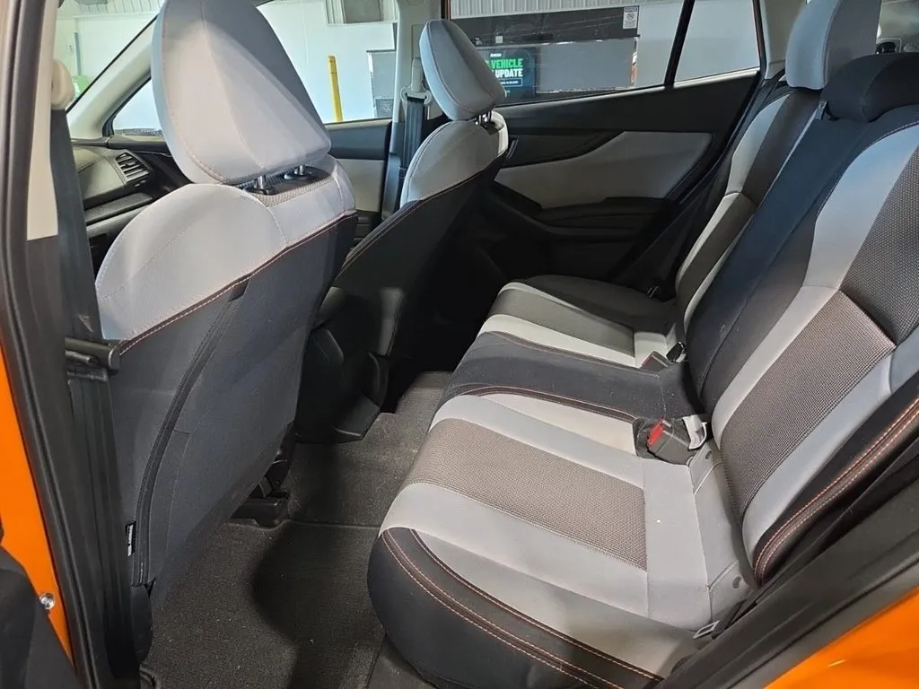 Subaru Crosstrek photo 9