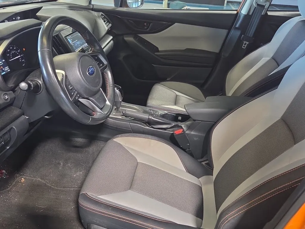 Subaru Crosstrek photo 6