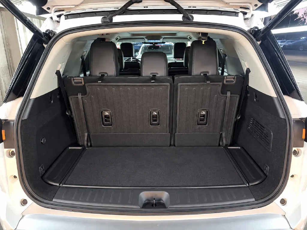 Nissan Pathfinder photo 15