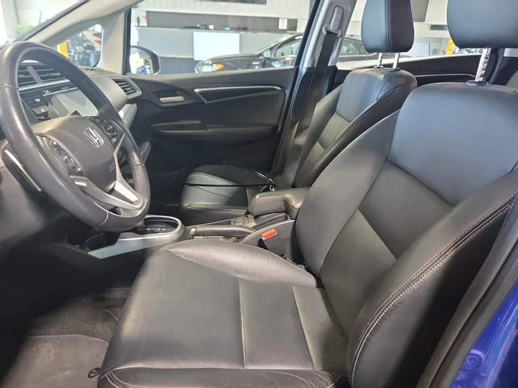 Honda Fit photo 7
