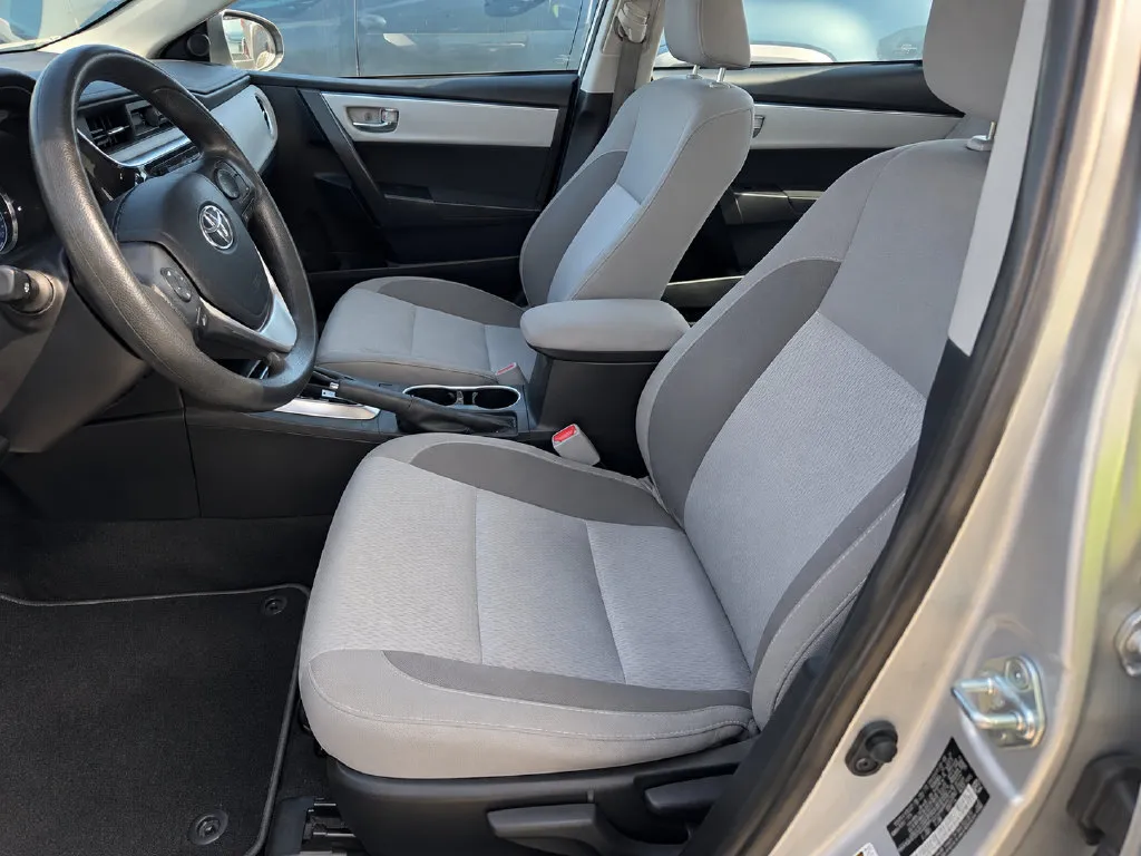 Toyota Corolla photo 4
