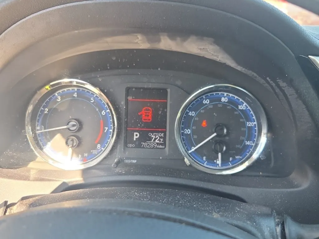 Toyota Corolla photo 6