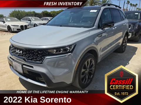 Gray 2022 Kia Sorento X-Line SX Prestige for sale in Cedar Rapids, IA