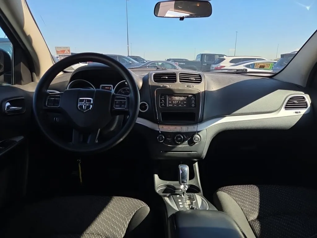 Dodge Journey photo 9
