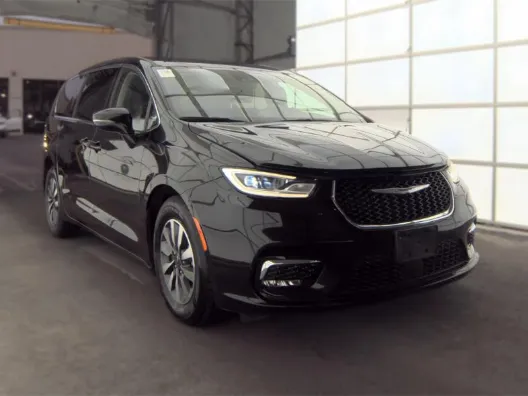 Chrysler Pacifica photo 6