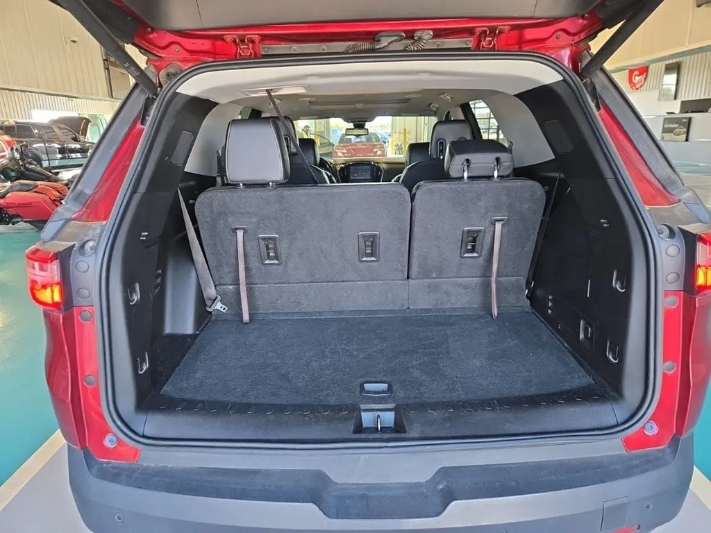Chevrolet Traverse photo 13