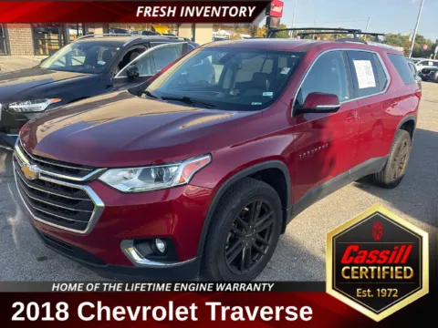 Red 2018 Chevrolet Traverse 3LT for sale in Cedar Rapids, IA