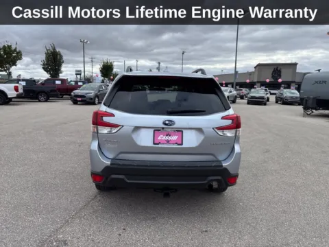 More photos of 2020 Subaru Forester Premium at Cassill Motors, IA