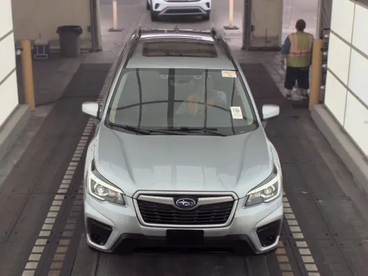 Subaru Forester photo 6