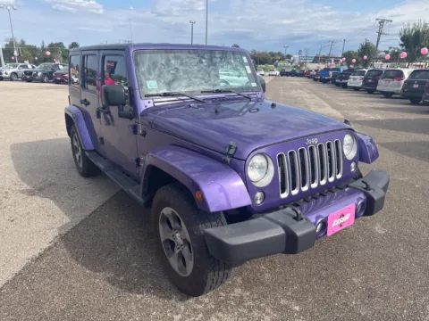 More photos of 2017 Jeep Wrangler Unlimited Sahara at Cassill Motors, IA