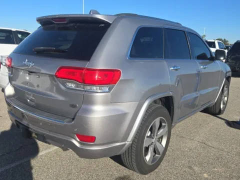 More photos of 2016 Jeep Grand Cherokee Overland at Cassill Motors, IA