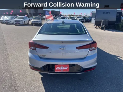 More photos of 2020 Hyundai Elantra SEL at Cassill Motors, IA