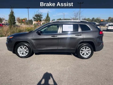 Photos of 2016 Jeep Cherokee Latitude for sale in Cedar Rapids, IA at Cassill Motors